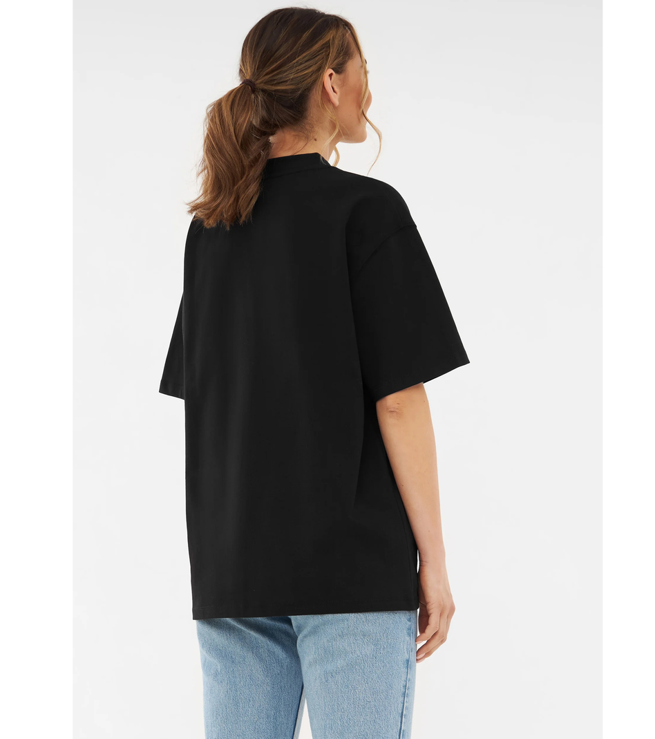 Black T Shirt for Men and Women