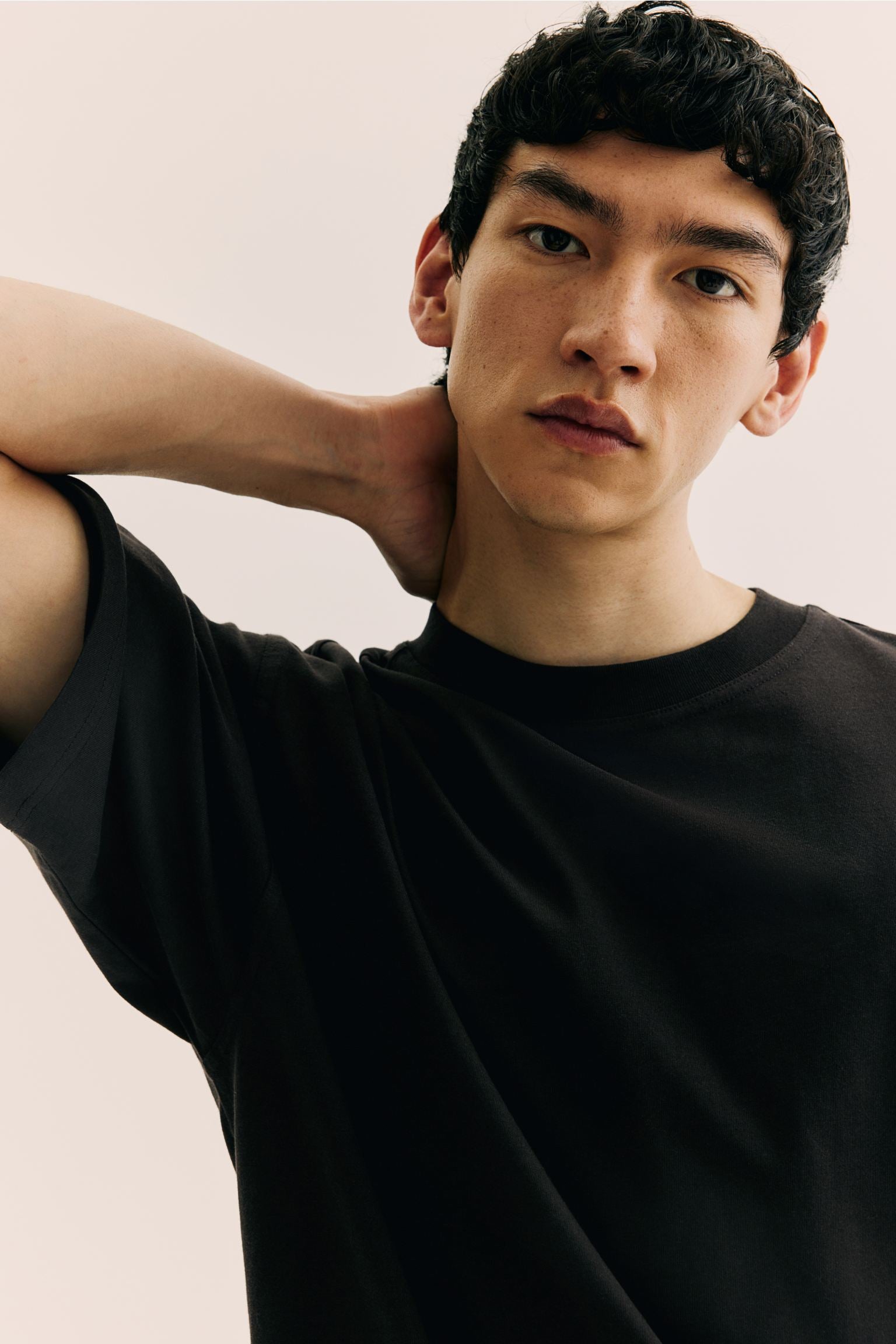 Plain Solid Black T Shirt for Men and Women